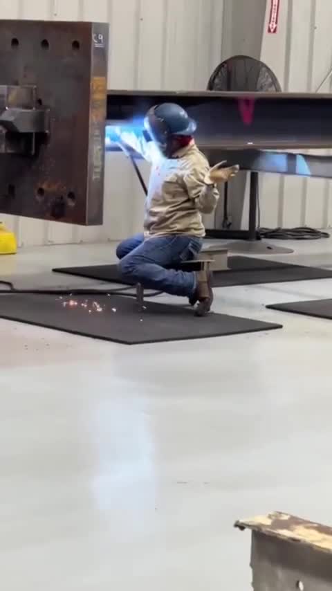 welding guy doesnt know what to do with his hands